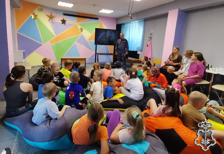 В Новосибирской области стартовала акция «Каникулы с Росгврадией»