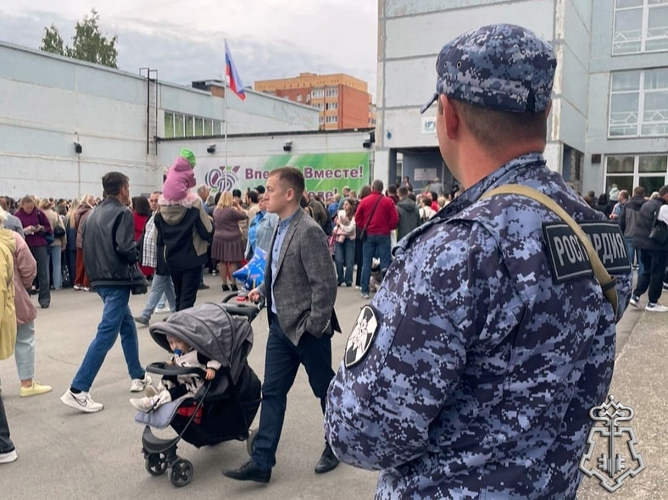 День знаний - под защитой Росгвардии