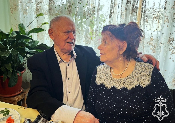В Новосибирске поздравили с 98-летием ветерана вневедомственной охраны