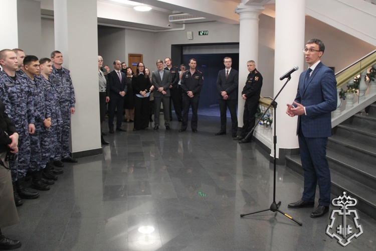 В Новосибирске открылась интерактивная выставка вневедомственной охраны Росгвардии