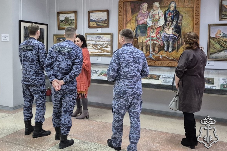 Сотрудники вневедомственной охраны приняли участие в мероприятиях, посвященных Дню неизвестного солдата