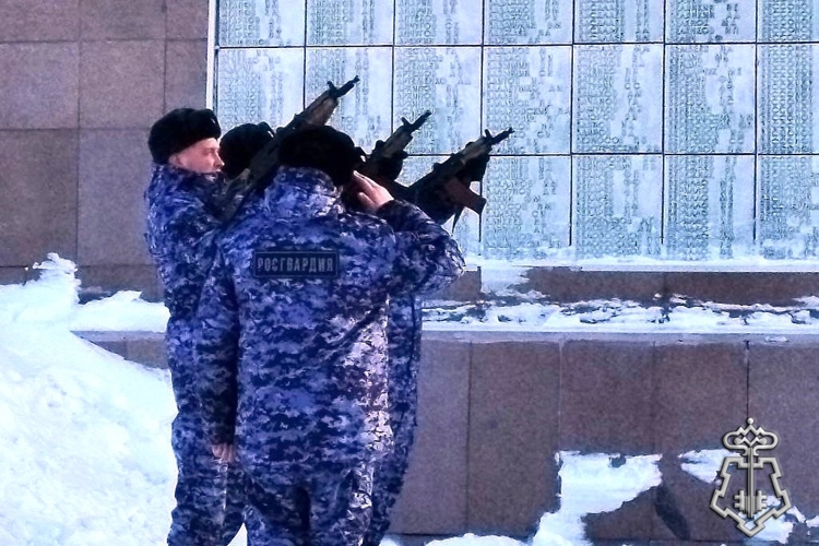 В Новосибирской области сотрудники вневедомственной охраны Росгвардии почтили память воинов-интернационалистов