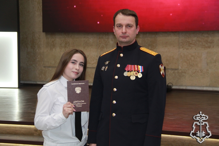 Начальник Управления вневедомственной охраны принял участие в церемонии вручения дипломов выпускникам техникума имени А.Н. Косыгина
