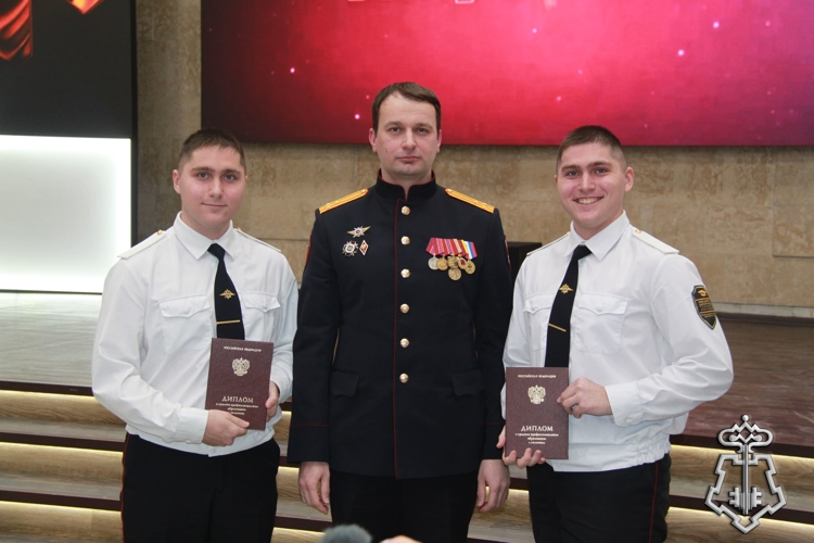 Начальник Управления вневедомственной охраны принял участие в церемонии вручения дипломов выпускникам техникума имени А.Н. Косыгина