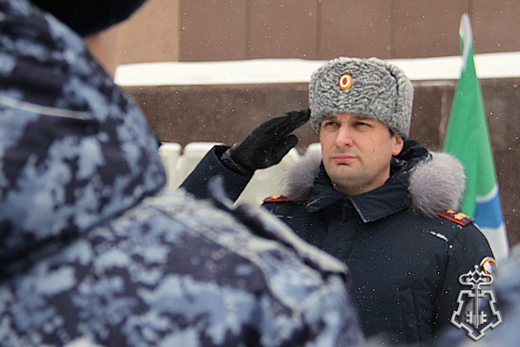 В Новосибирске сотрудники вневедомственной охраны Росгвардии приведены к Присяге