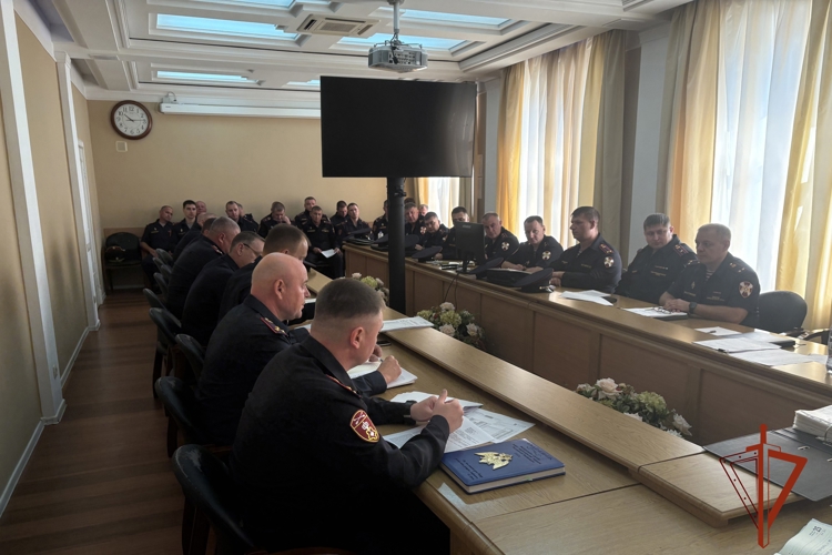 В Новосибирске прошло награждение лучших подразделений вневедомственной охраны Росгвардии за первое полугодие 2026 года