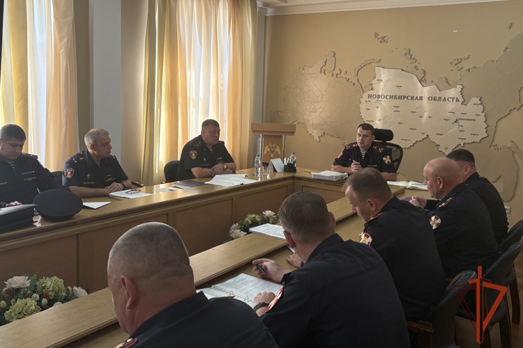 В Новосибирске прошло награждение лучших подразделений вневедомственной охраны Росгвардии за первое полугодие 2026 года