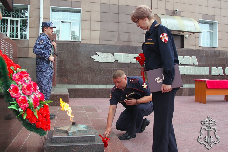 В Новосибирске сотрудники вневедомственной охраны Росгвардии приведены к Присяге 