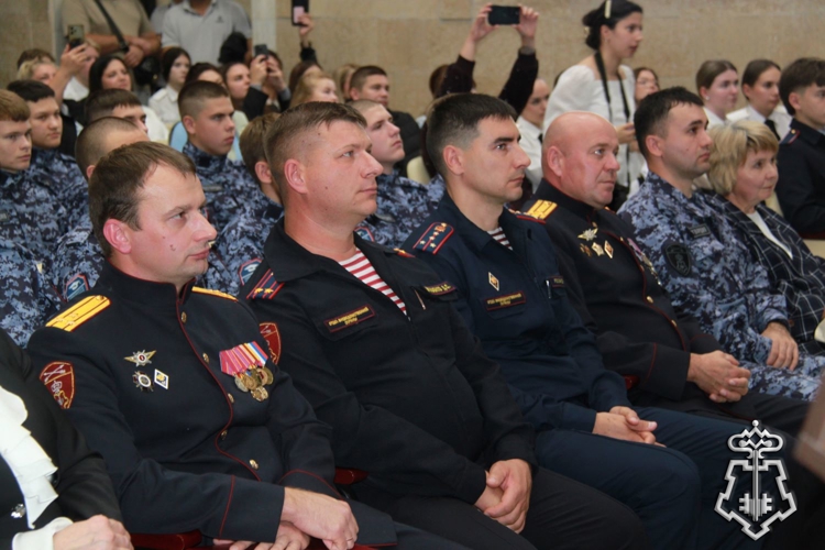 В Новосибирском кооперативном техникуме имени А.Н. Косыгина набрана первая профильная группа вневедомственной охраны Росгвардии